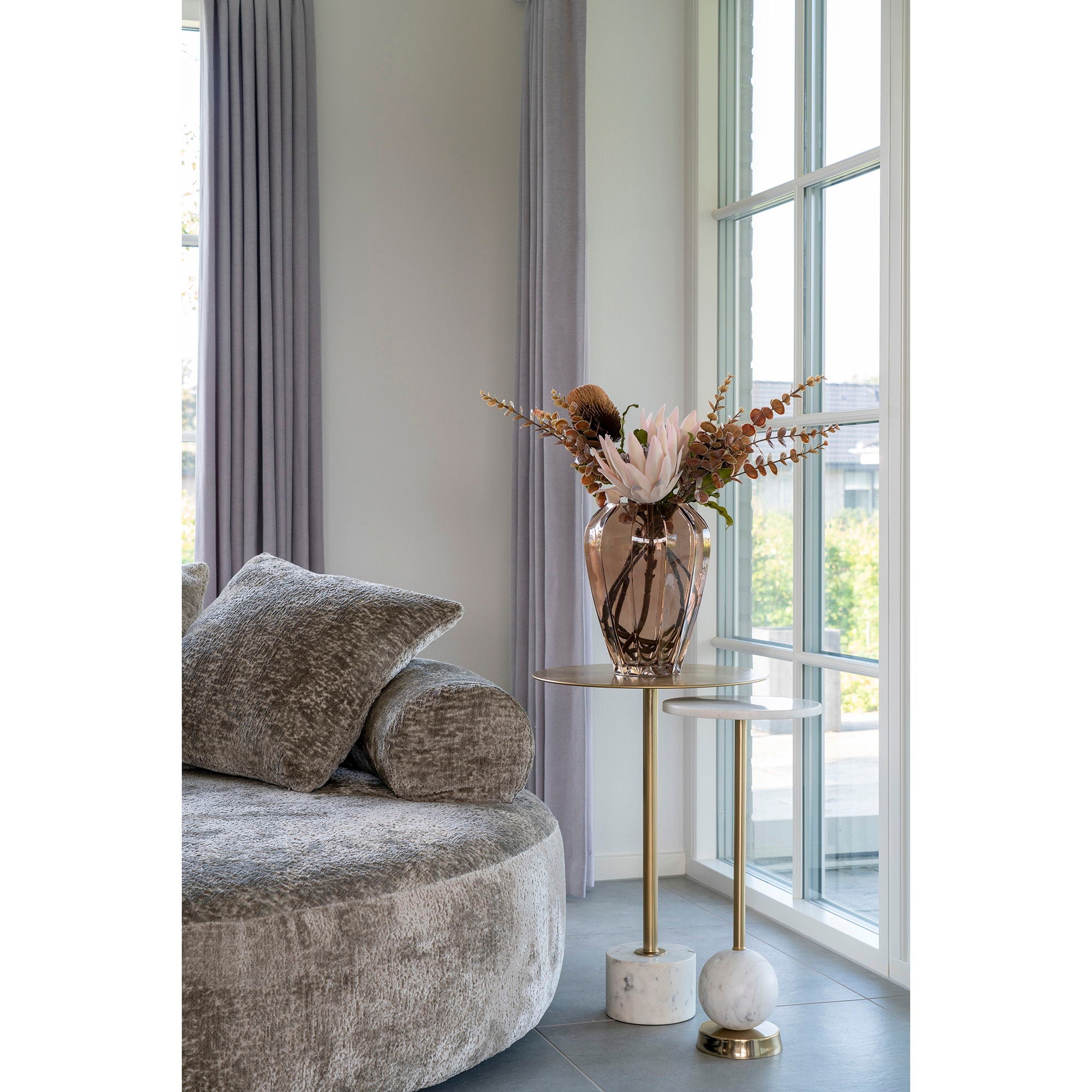 Salo Side table - Side table in brass and marble Ø25,5x53 cm