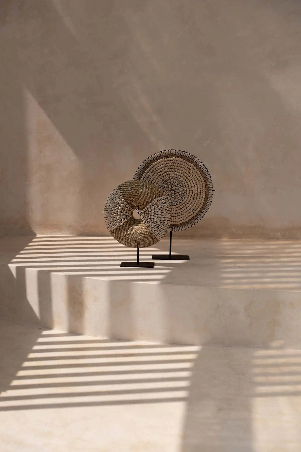 The Doh Nuts on Stand - Natural White