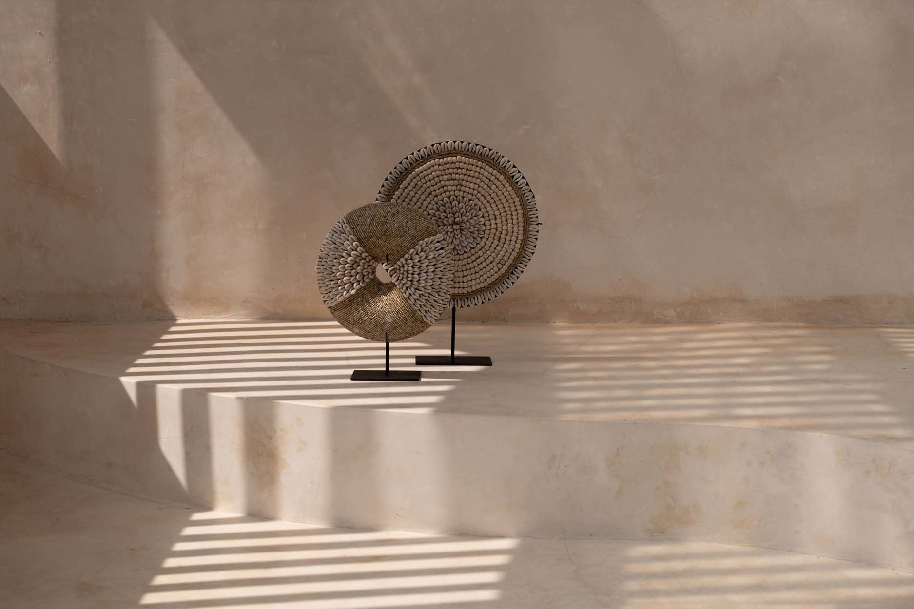 The Doh Nuts on Stand - Natural White