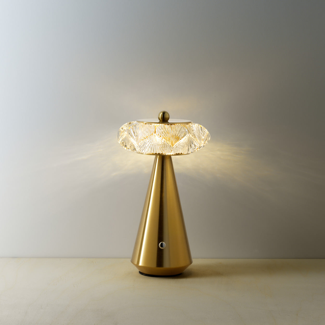 The Diamond Diva Led Table Lamp