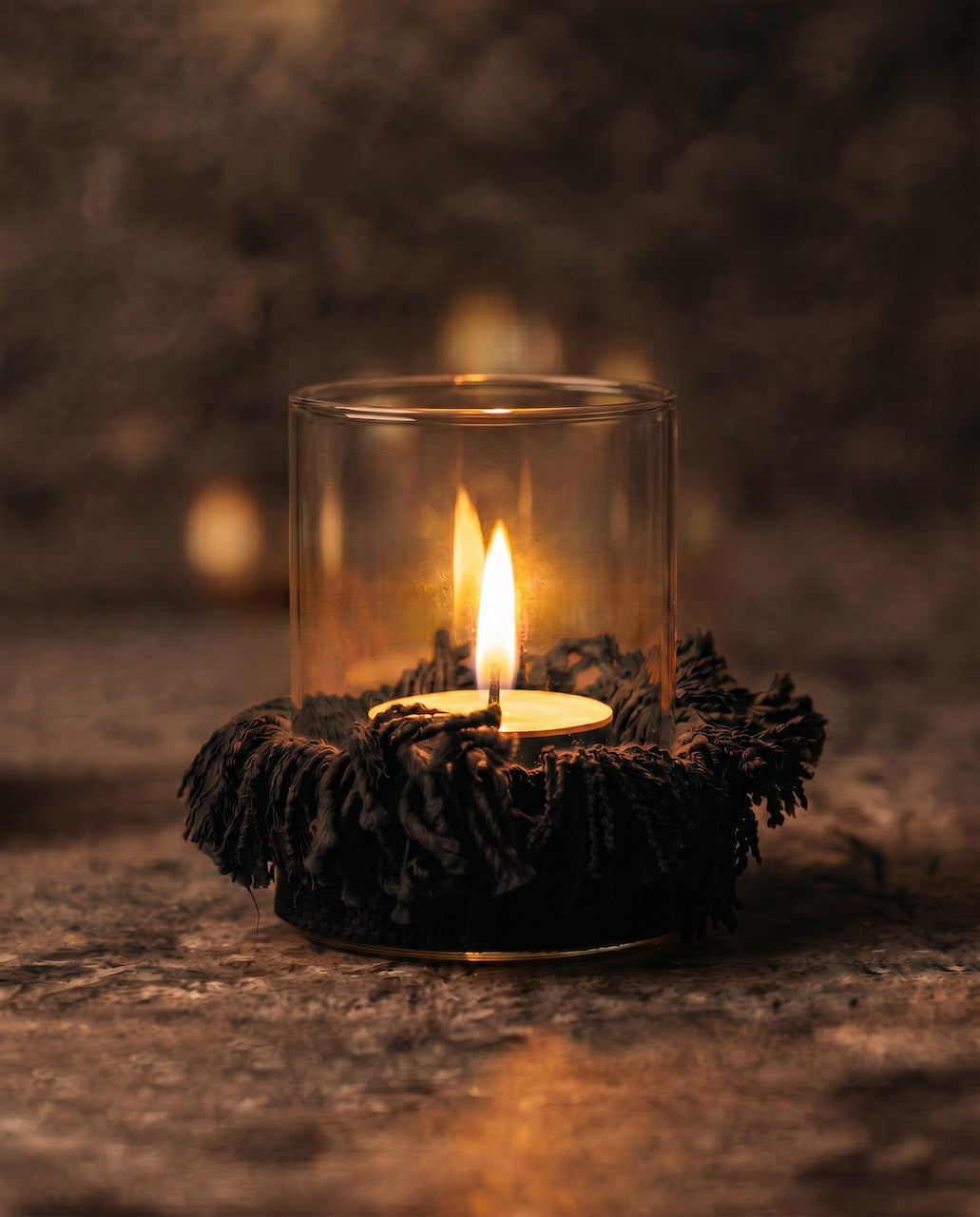 The Oh My Gee Candle Holder - Black Velvet - M