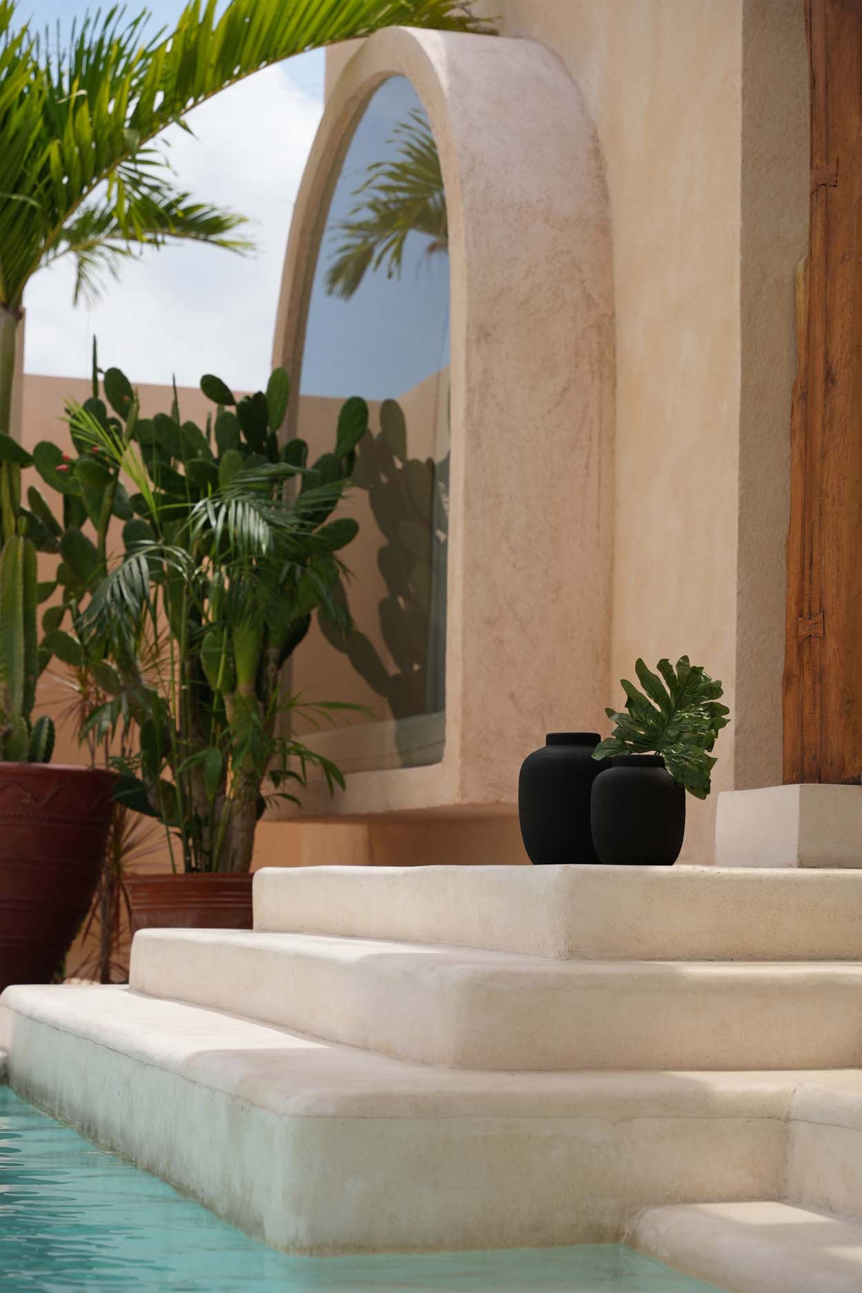 Le Vase Peaky - Noir - L