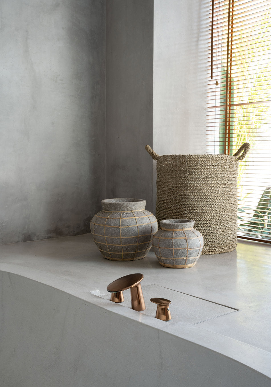 Le Vase Belly - Béton Naturel - L