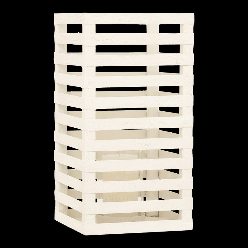 Outdoor hurricane Vela