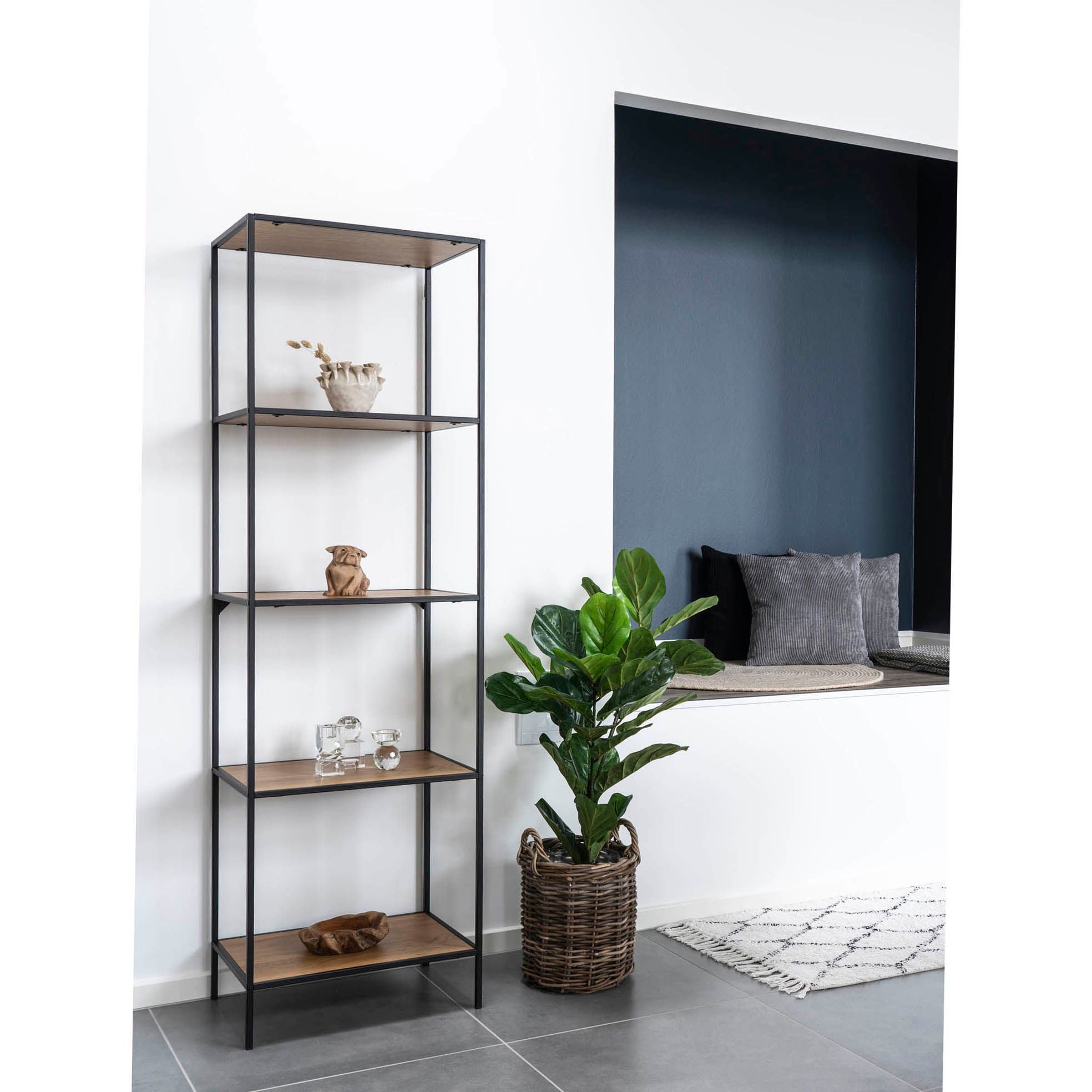 Vita Shelf - Shelf with black frame and 5 oaklook shelves 51x36x170 cm