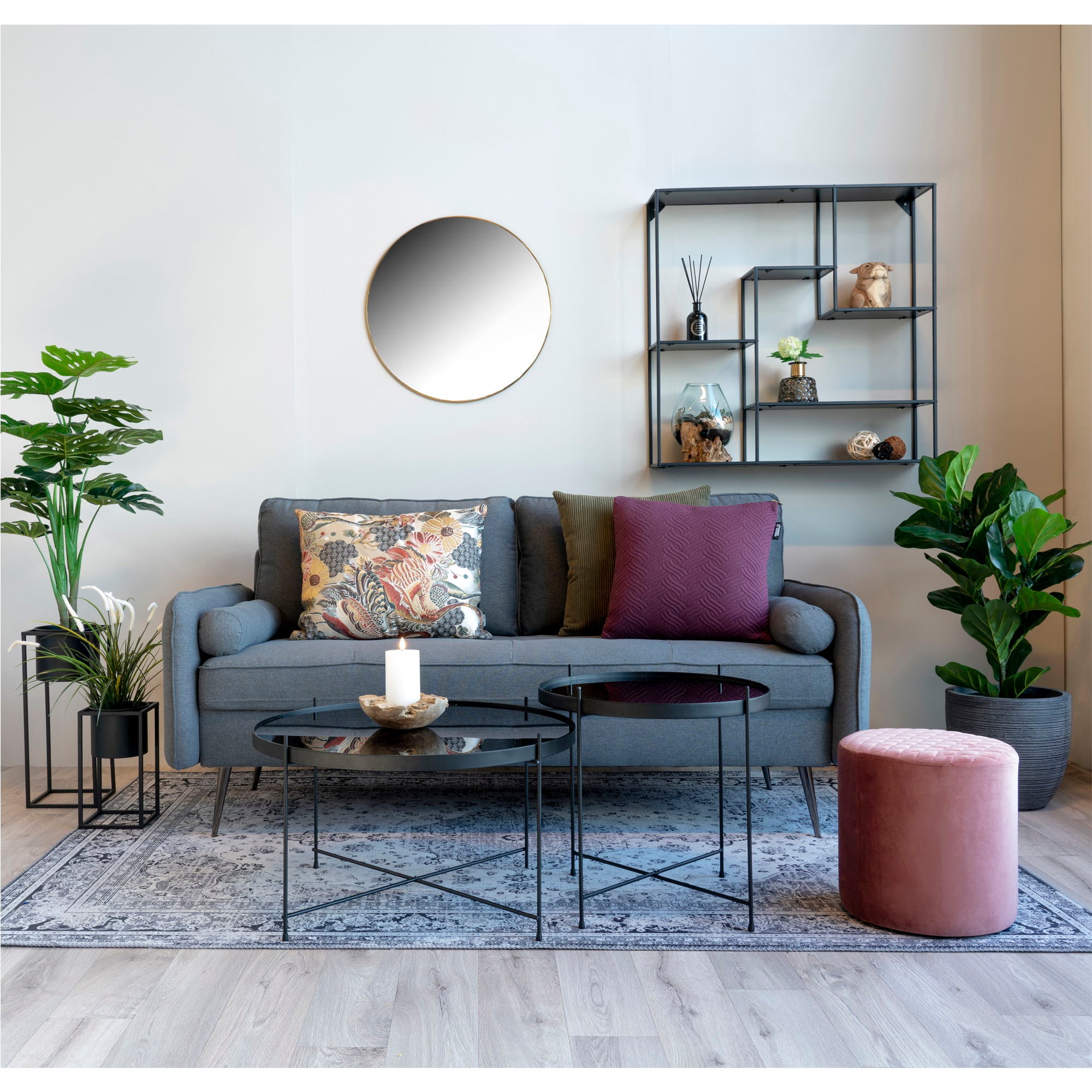 Jersey Mirror - Mirror with brass look frame Ã˜60 cm