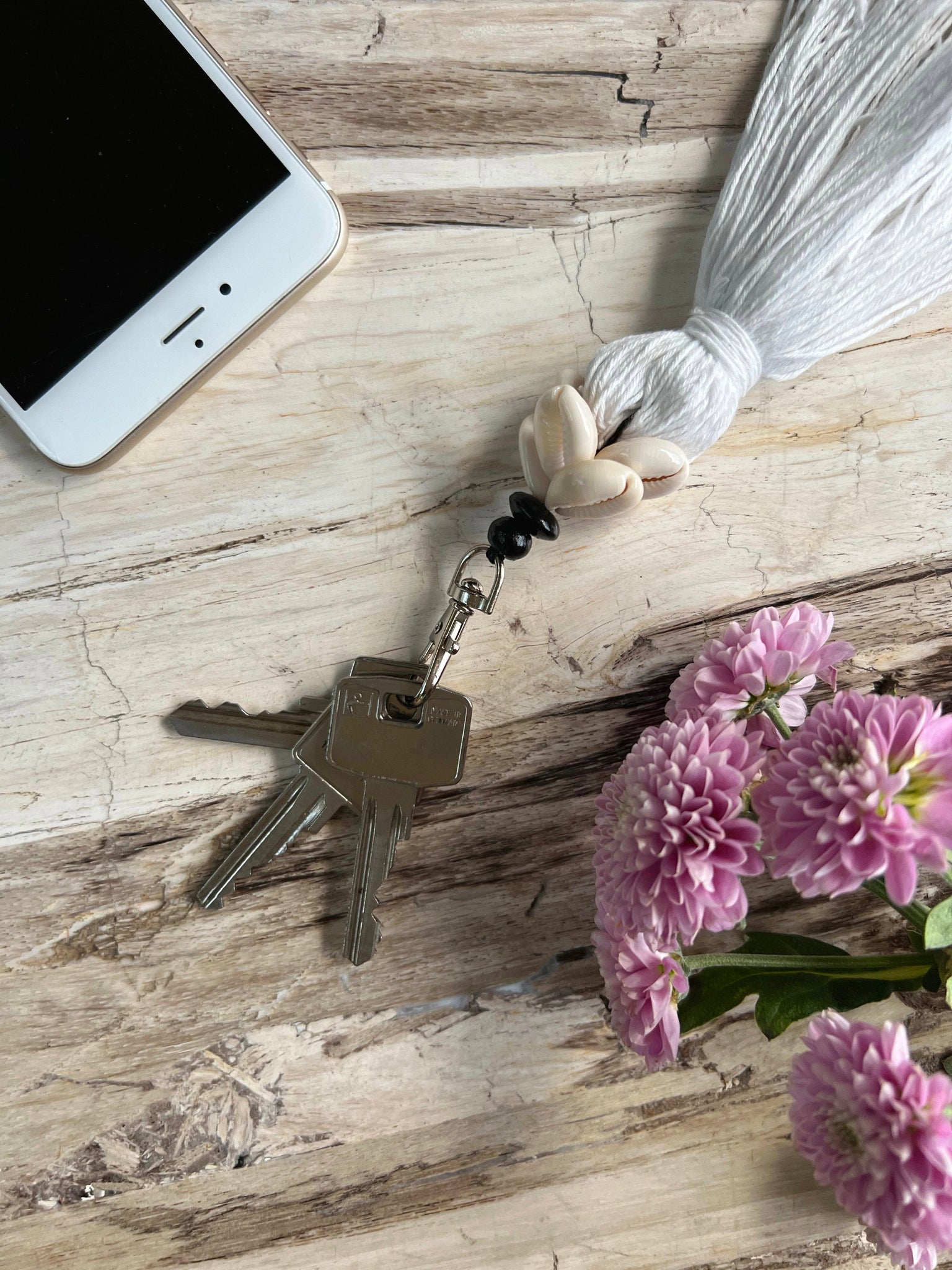 De Cowrie Tassel Sleutelhanger - Wit