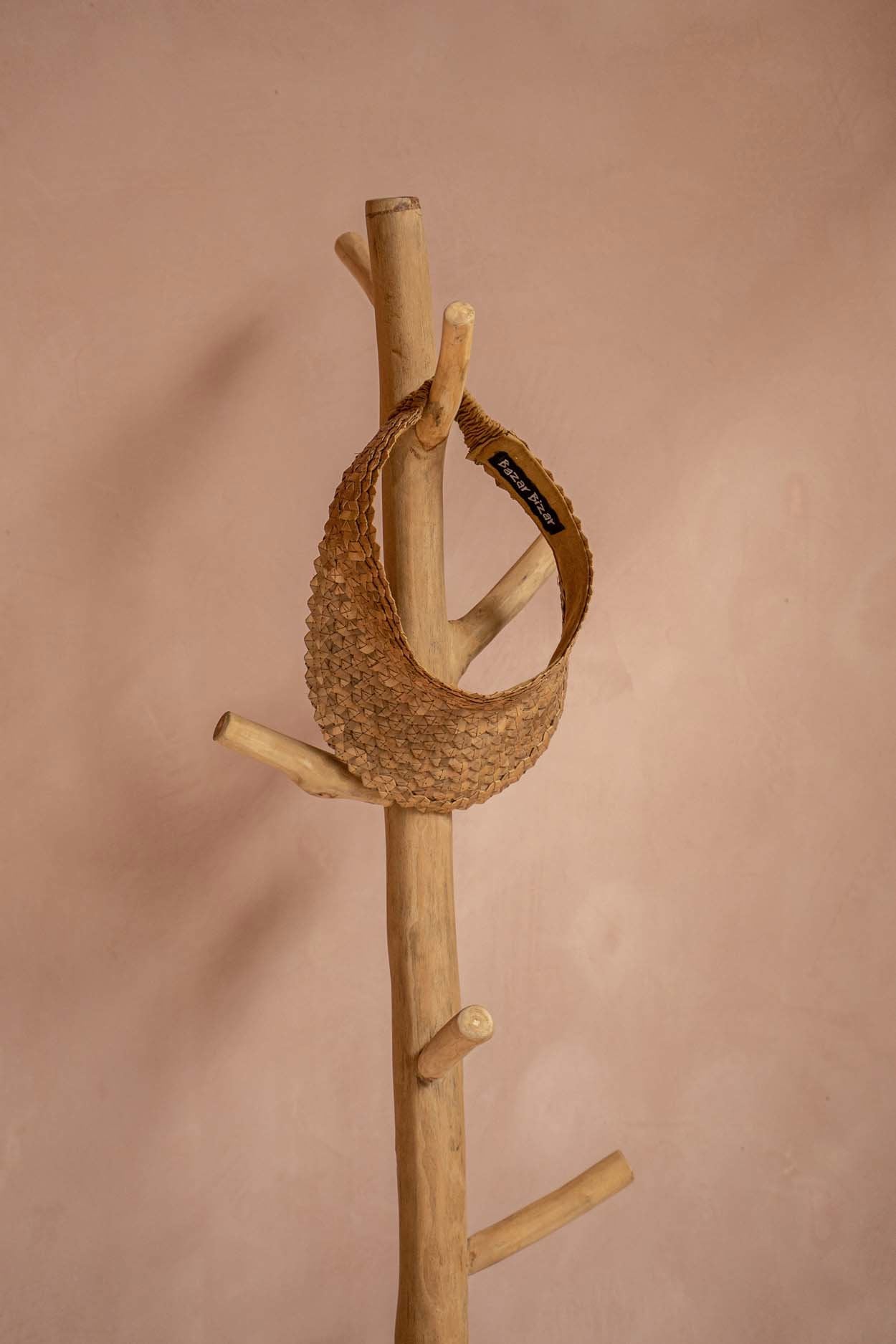 De Betonnen Kleerhanger - Naturel