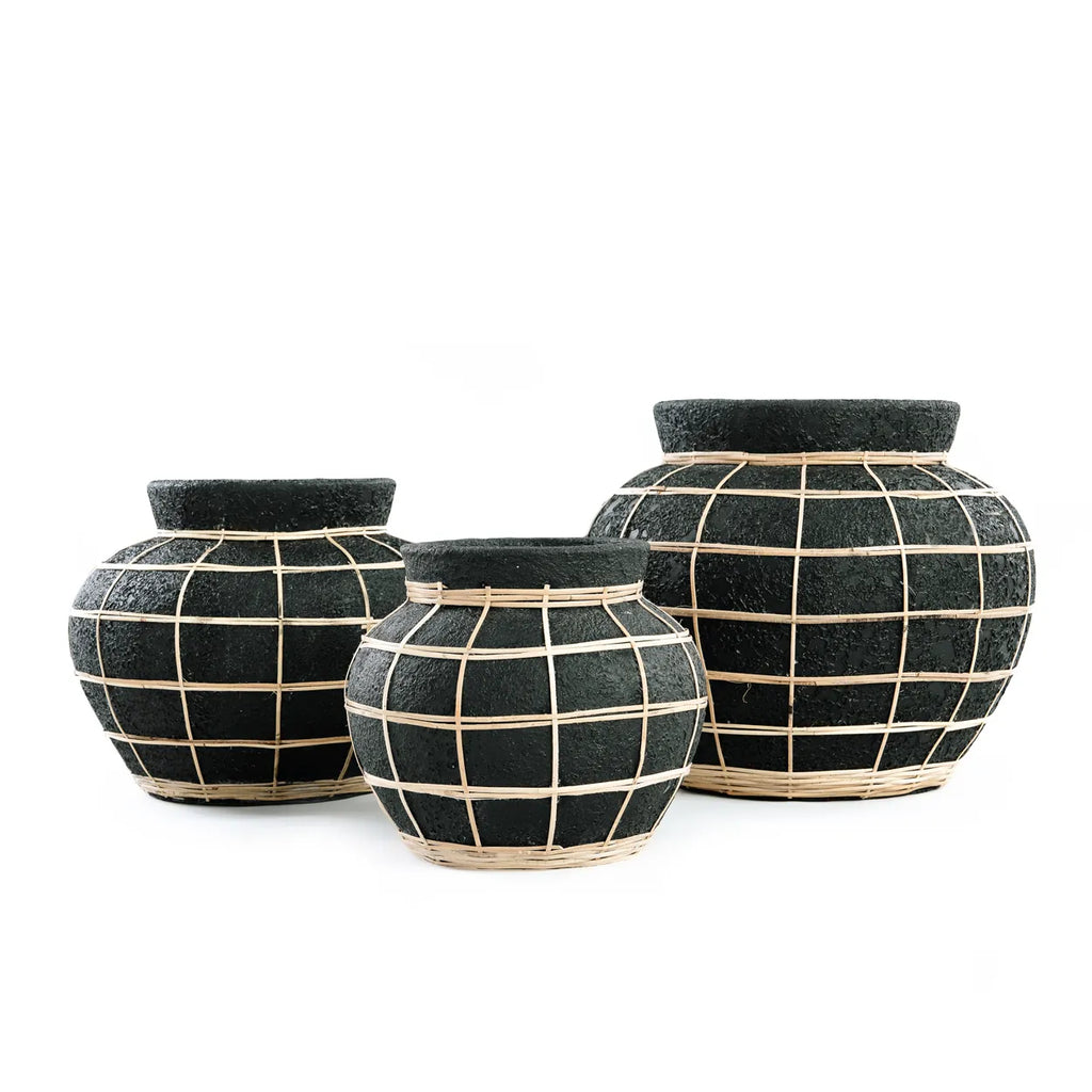 The Belly Vase - Black Natural - M