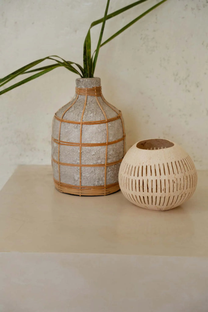 The Coconut Stripe Candle Holder - Natural