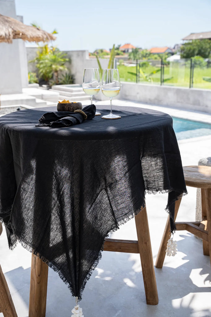 The Linen Tablecloth - Black -180x300