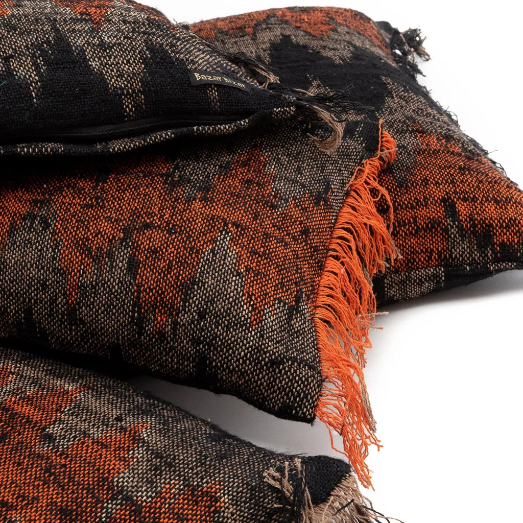 Housse de Coussin Oh My Gee - Noir Orange - 35x100