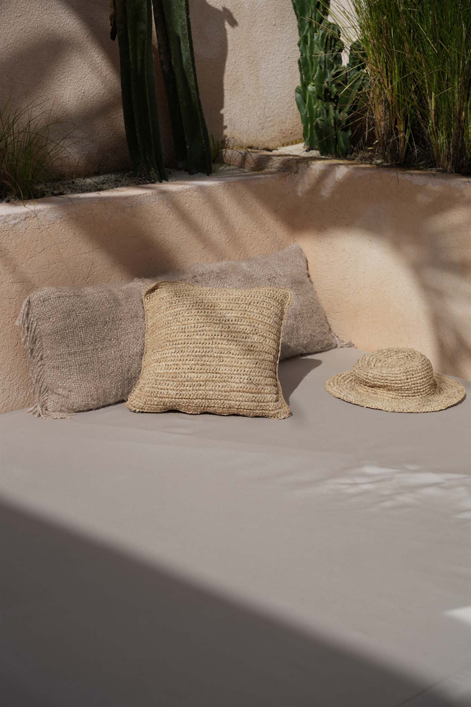 The Raffia Flores Cushion Cover - Natural - 40x40