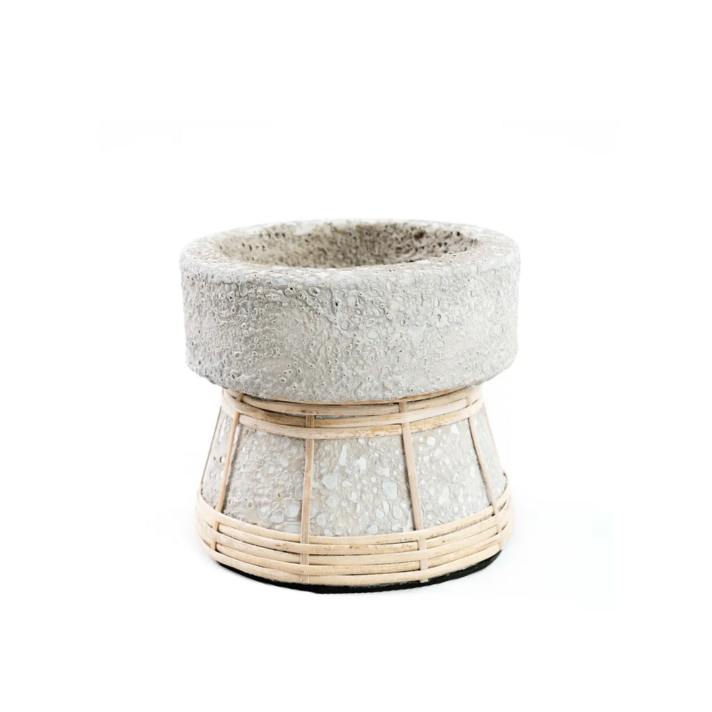 The Serene Candle Holder - Concrete Gray Natural - S